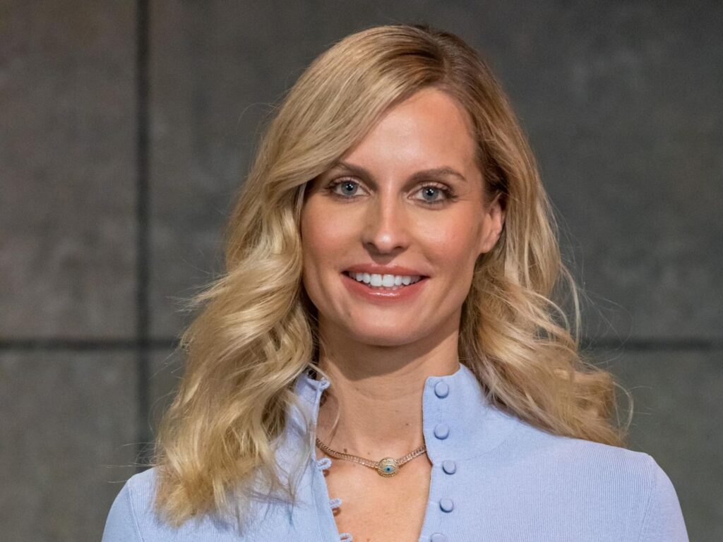 janna ensthaler