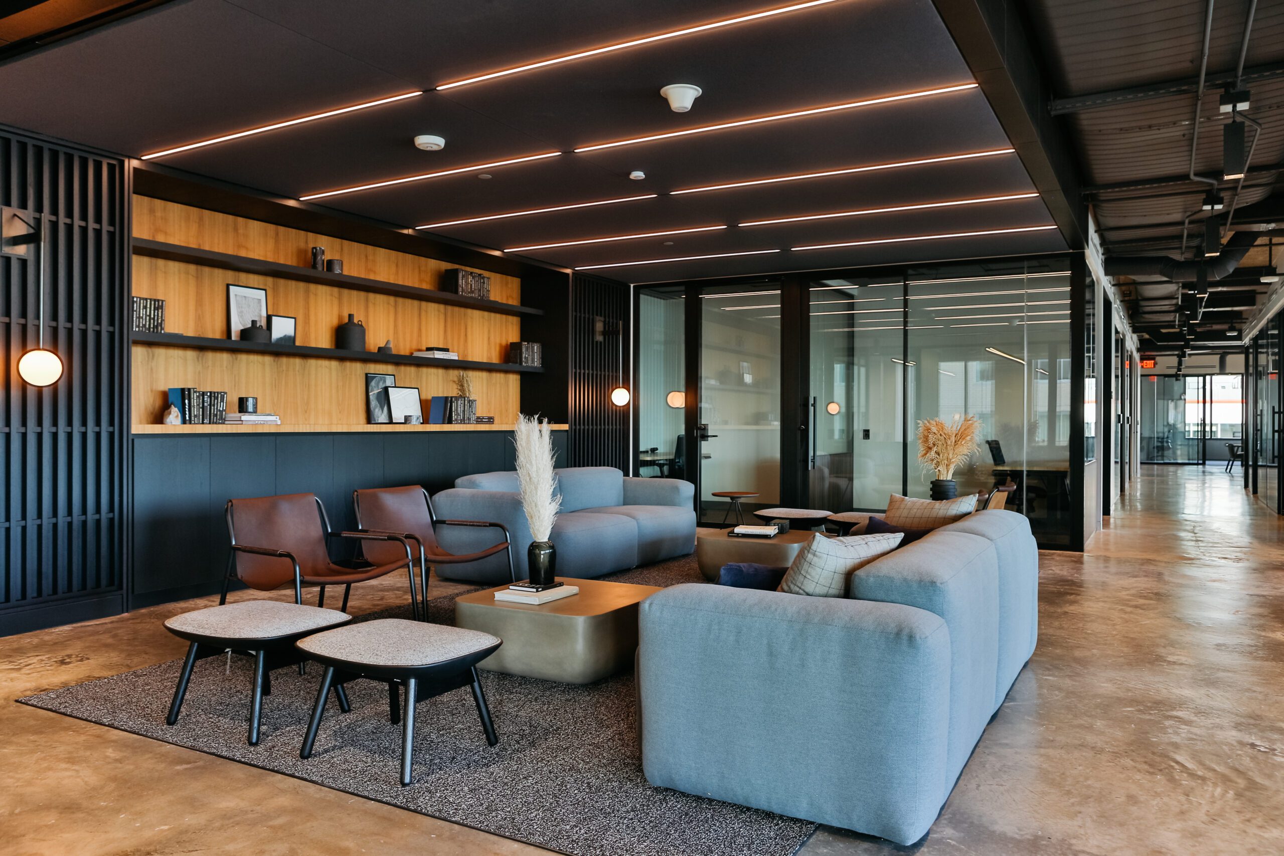 Warum tendieren Unternehmen zu hybriden und flexiblen Büros?