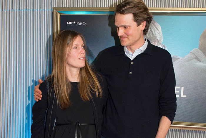 Fabian Hinrichs Ehefrau – schnelle und klare Antwort